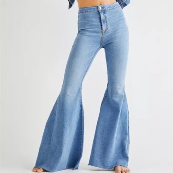 We The Free Light Blue Wide Leg Jeans - Picture 1 of 13